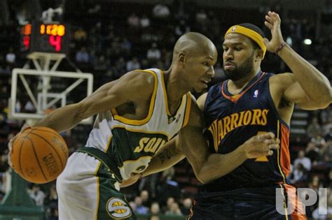 Photo: SEATTLE SUPERSONICS VS GOLDEN STATE WARRIORS - SEA2005021606 ...