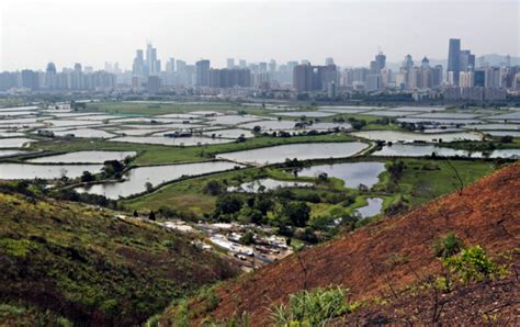 The border between Hong Kong and Shenzhen China - Photorator