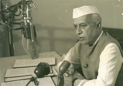 FEATURE: Nehru-Gandhi family: A dynasty in decline