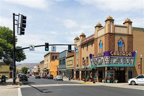 7 Oldest Founded Towns To Visit In Oregon - WorldAtlas