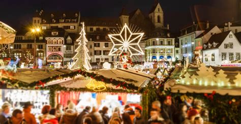 European Christmas Traditions - Explore with The Happy Hollisters!