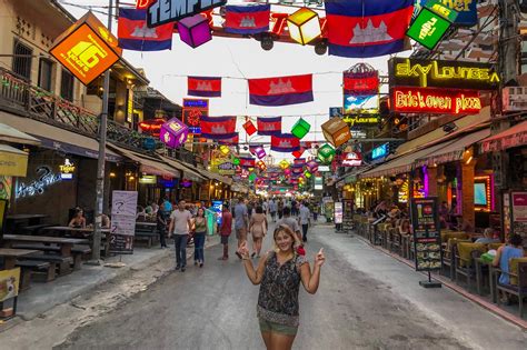 Siem Reap Cambodia: A Travel Guide To The City - Nothing Familiar