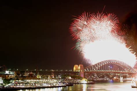 Sydney Harbour: New Year Fireworks | Sydney Harbour Bridge | Flickr