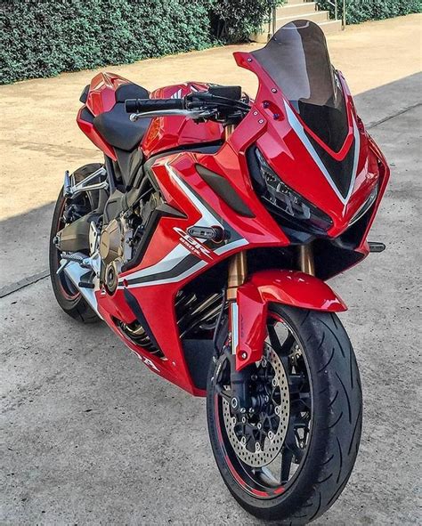 MOTO TECH INDIA บน Instagram: “2019 Honda CBR 650 R. Updates⬇️. Peak power is increased to 93.9 ...