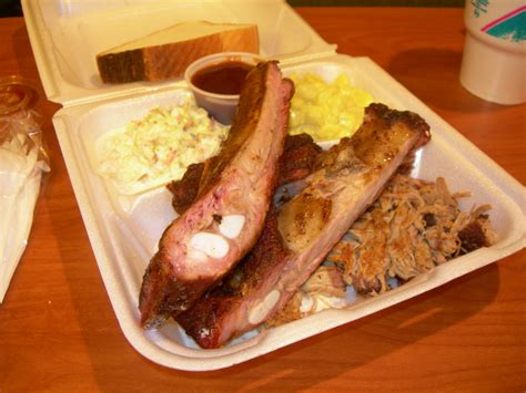 Huff & Puff Combination BBQ Plate | Waynesboro, Mississippi … | Flickr