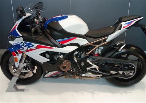 BMW Bikes in India: 2019 BMW S 1000 RR Bike Launched; Know Price, Specs, and Features