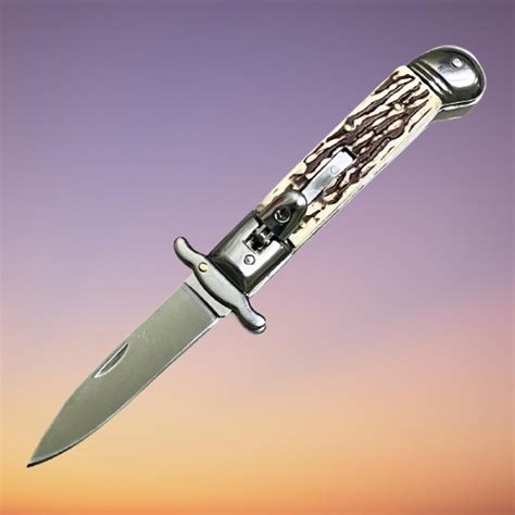 What is a Switchblade? Their Types and Uses