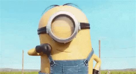 PAS DE SOUCIS GIF - Minions ThumbsUp Approve - Discover & Share GIFs