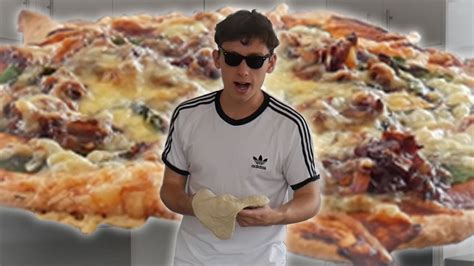 I Learned How to Toss Pizza - YouTube