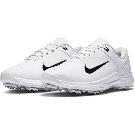 Tiger Woods’ 2020 Nike Golf Shoes – Classic Look with Modern Performance.