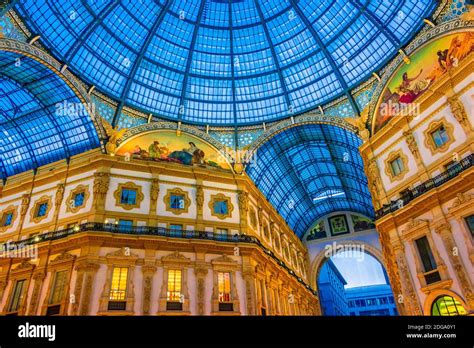 Milan Shopping Mall High Resolution Stock Photography and Images - Alamy