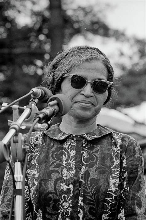 Rosa Parks Was A Civil Rights Leader Free Rosa Parks - vrogue.co