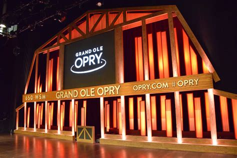 Nashville's Music Valley: 10 Things To Do In Opryland