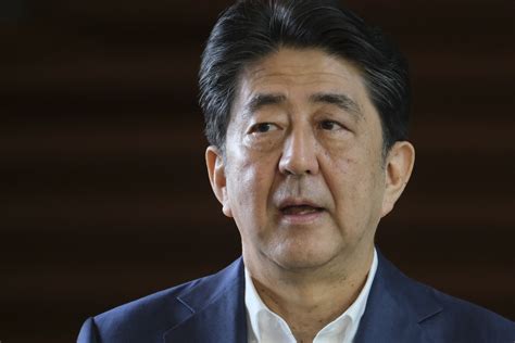 What Is Ulcerative Colitis? Japan's Abe Shinzo Resigns over Health ...