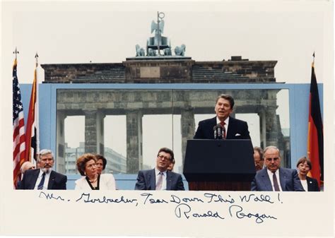 "Tear Down This Wall!" Signed Inscribed Photo of Ronald Reagan at ...