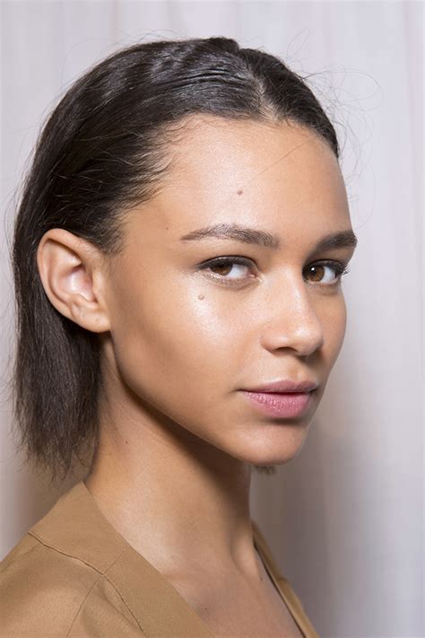 The Pros Spill on The Best Makeup Products for Glowing Skin | StyleCaster