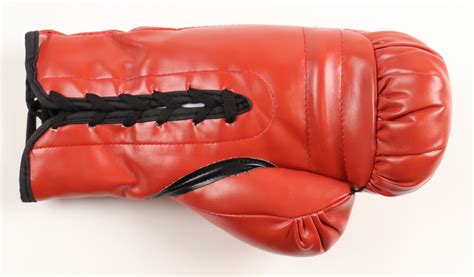 Mike Tyson Signed Everlast Boxing Glove (JSA & Tyson) | Pristine Auction