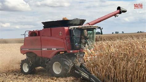 Harvester Harvester / modern combine harvester - Royal Oil Co. : Hey he looks like fred krueger ...