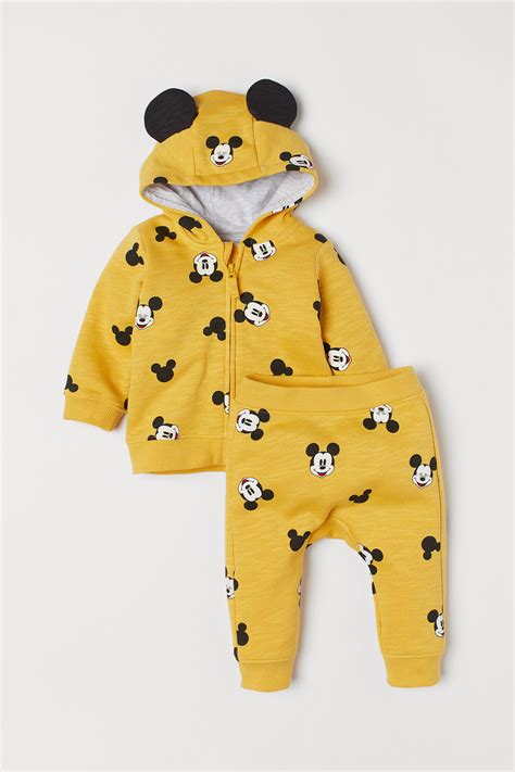 Kapüşonlu Ceket ve Pantolon - Sarı kırçıllı/Mickey Mouse - ÇOCUK | H&M TR | Disney baby clothes ...