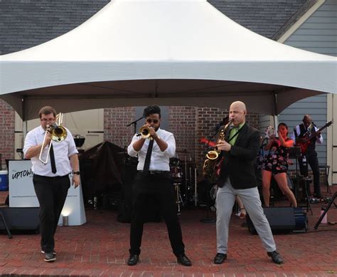 The Uptown Band at Sounds of Summer Concert Series Kickoff, Yorktown VA ...