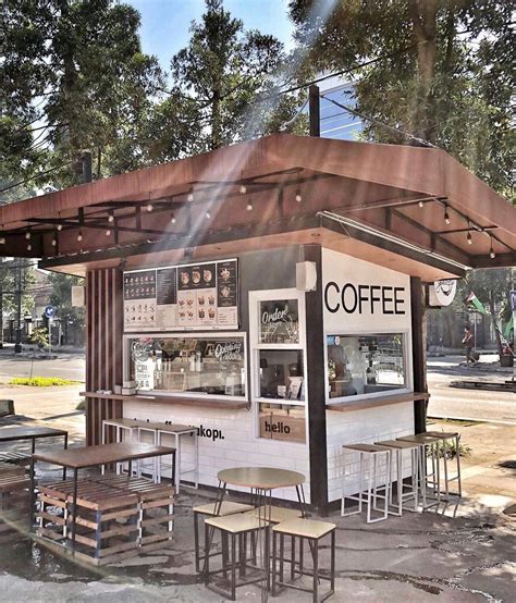 Desain Warung Pinggir Jalan | Small cafe design, Outdoor restaurant ...