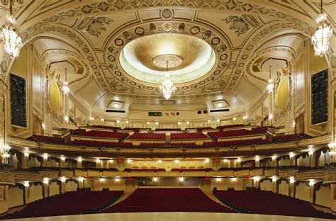 10+ Venues to See Theater, Opera & Cultural Events in Omaha, NE