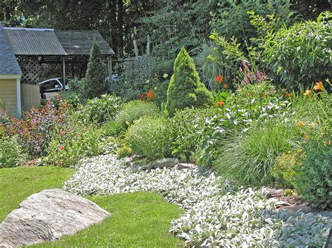 How to Garden on a Slope: 12 Ideas for Hillsides