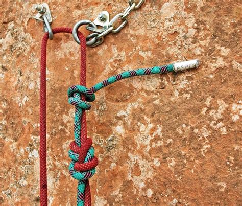 The 4 Best Knots to Tie Rappel Ropes Together | Best knots, Rappelling, Rock climbing knots