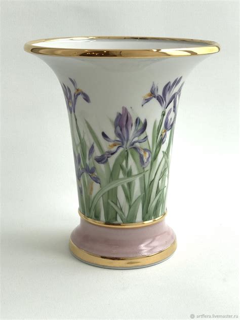 Porcelain painting Vase porcelain iris Iris – купить на Ярмарке Мастеров – IGOHTCOM | Vases, Kazan