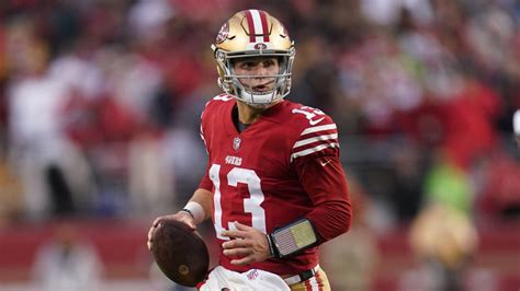 49ers GM reveals 'leader in the clubhouse' for starting QB job | Yardbarker