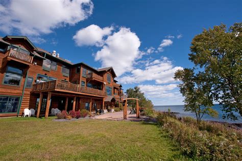 Grand Superior Lodge On Lake Superior | Explore Minnesota