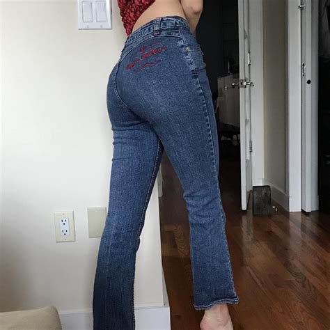 Cutest apple bottom jeans!! Wish these fit me... - Depop