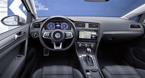 2018-vw-golf-gte-interior - The Fast Lane Car