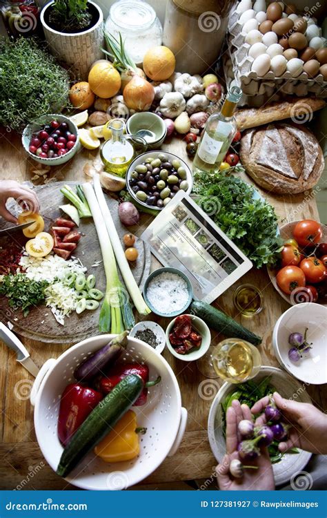 Vegetable Ingredients Prepared for Cooking Stock Image - Image of menu, green: 127381927