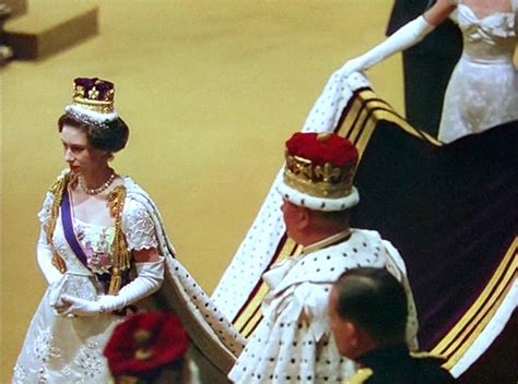 Queen Elizabeth II's Coronation in 1953 - Mirror Online