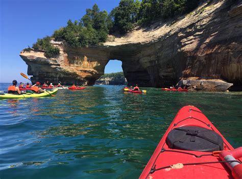 Five Top Places to Kayak in the U.S. - Travel To Wellness