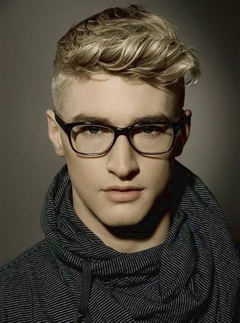 12+ Heartwarming Simple Hairstyles For Nerd Men