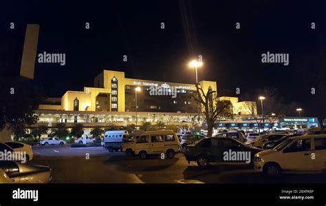 Jinnah International Airport At Night - Karachi Airport 30/09/2018 Stock Photo - Alamy