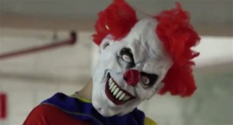 The Terrifying Clown Prank is Back For Another Scare [VIDEO] :: FOOYOH ...