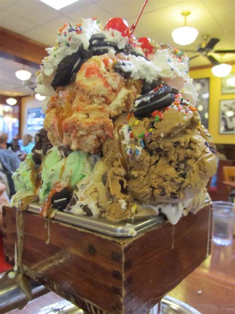 The Kitchen Sink @ The San Francisco Creamery in Walnut Creek, CA: Ice ...