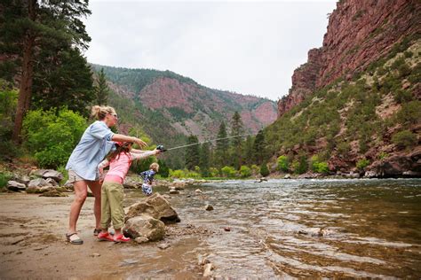 Flaming Gorge Rafting - Green River - OARS