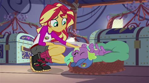 Image - Sunset Shimmer waking Spike up EG4.png | My Little Pony ...