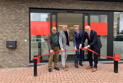 Rode Kruis-Vlaanderen opent nieuw donorcentrum in Beringen - Medi-Sfeer