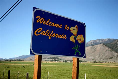 Welcome To California Sign Stock Photos, Pictures & Royalty-Free Images - iStock