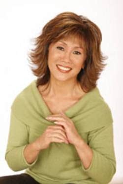 Asian Chicks: Linda Yu is a Chicago newscaster legend