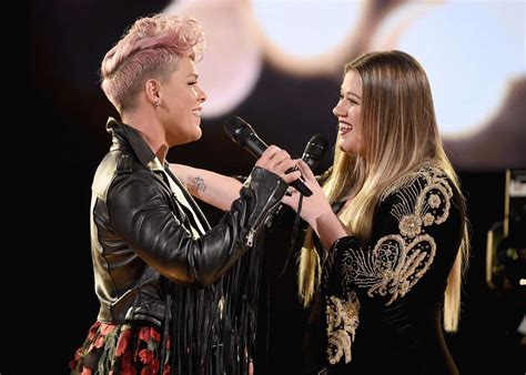 Pink and Kelly Clarkson: Performs at 2017 American Music Awards -12 | GotCeleb