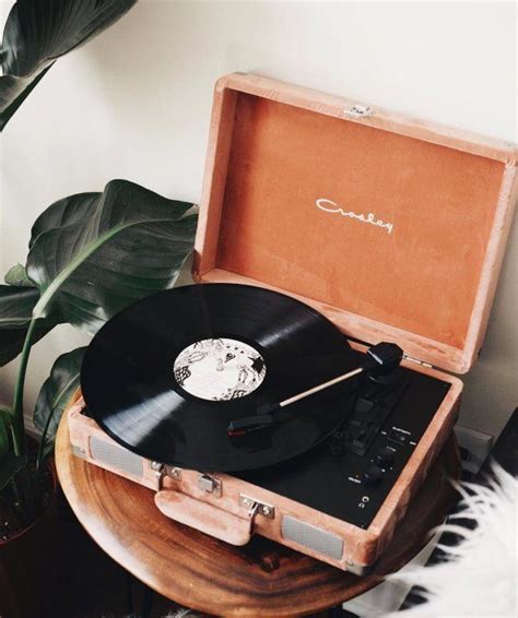 pinterest | kacysing | Vinyl aesthetic, Orange aesthetic, Zoe + core + aesthetic