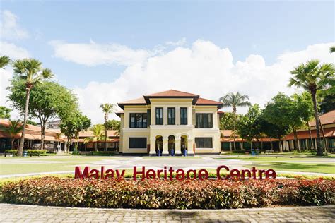 Learn Malay Culture at the Malay Heritage Centre in Singapore from SGD 5.4 | Pelago