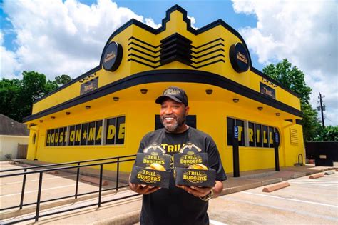 Bun B's Trill Burgers Finally Opens In Houston