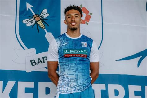 Barrow AFC 2021-22 Joma Home Kit | 21/22 Kits | Football shirt blog